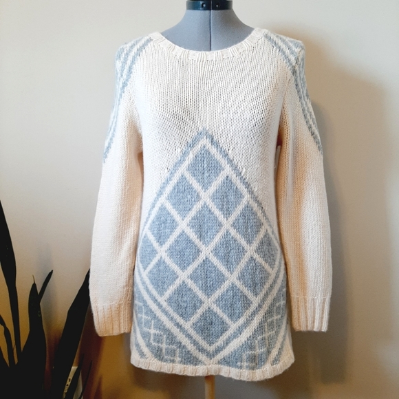 J Crew Sweater - Picture 1 of 9